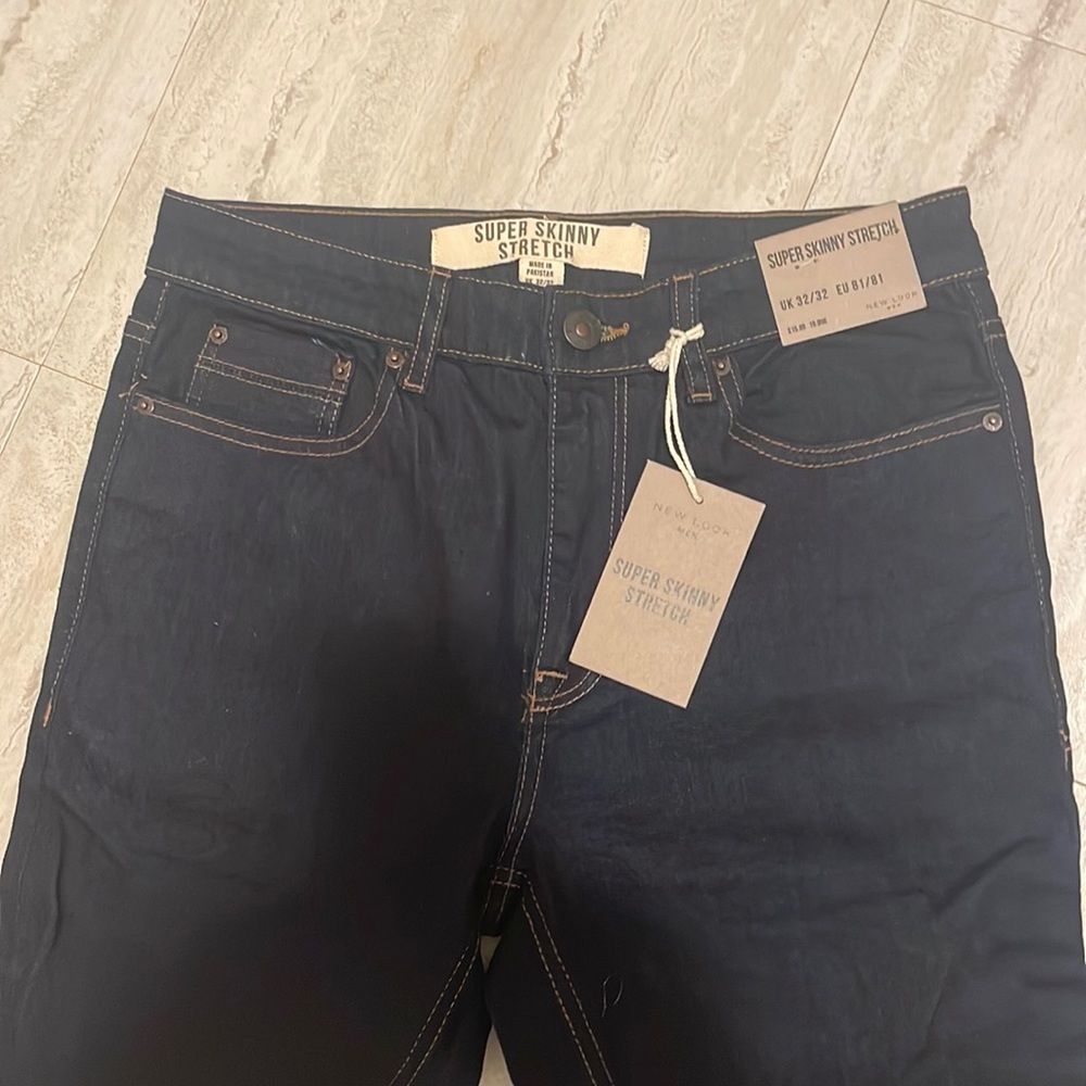 mens super skinny jeans.
